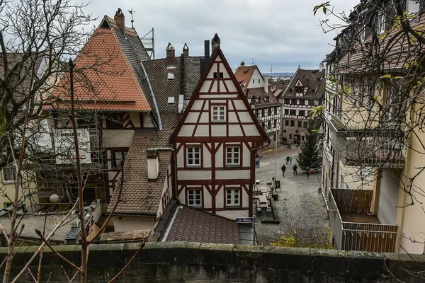 View of square Tiergaertnertorplatz with Pilatushaus building and restaurant Albrecht Duerer Haus, Nuremberg, Germany. — Stock Photo, Image