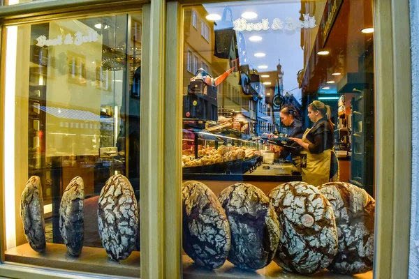 Magasinez Avec Des Produits Pain Bavarois Traditionnels Dans Vieille Ville — Photo