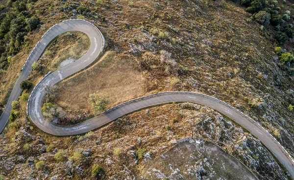 Carretera de dağı. Perfecta para dekorar. Viajes, carreteras.