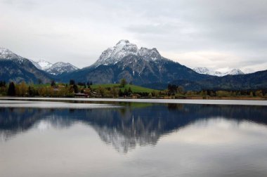 Karla kaplı Bavyera Alpleri, Almanya
