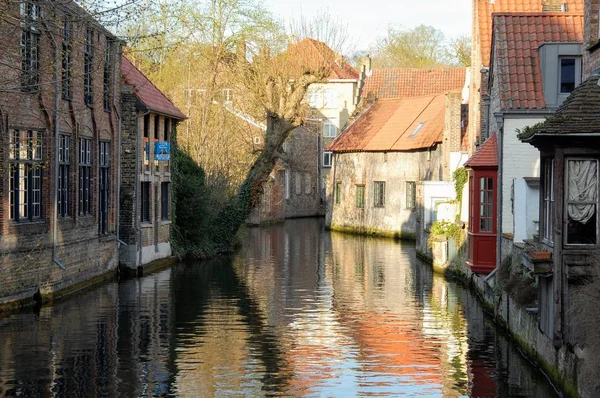 Bruges'te Bahar, Belçika