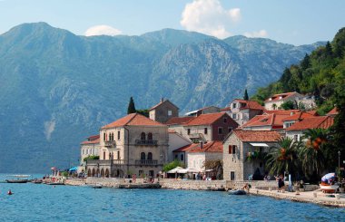 Karadağ'ın Akdeniz manzarasının manzara manzarası.