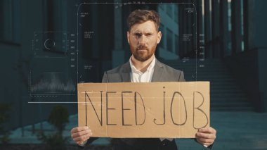 Yüz Tespit. Dışarıda İş Arama Sancağıyla İşsiz Yönetici Yüzünün Biyometrik Teknolojik Taraması. Finansal Kriz 'de İş Arayan İşadamı Kovuldu. Yüz Tanıma.