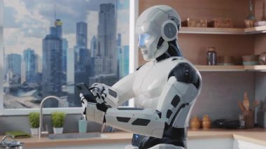 Camdan dışarı bakan akıllı beyaz robotun görüntüsü. Cyborg akıllı telefonu elinde tutuyor ve mutfakta geziniyor. İyi günler, ev. Yapay Zeka, teknoloji. Veri, gelişme, gelecek