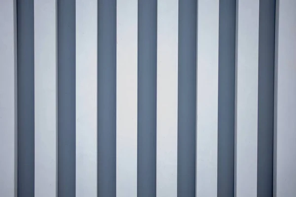 beyaz ve mor dikey plakalar arka plan