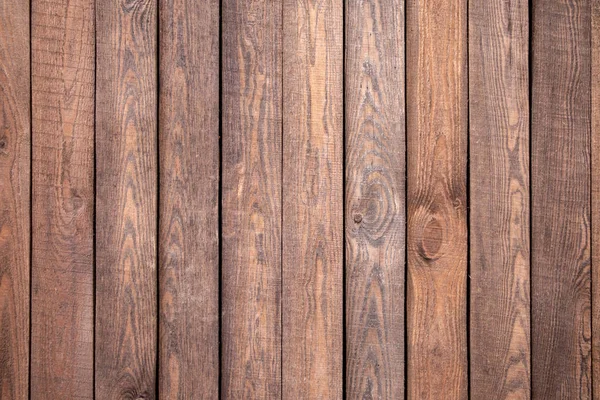 Dikey kahverengi yapısal panoların duvar