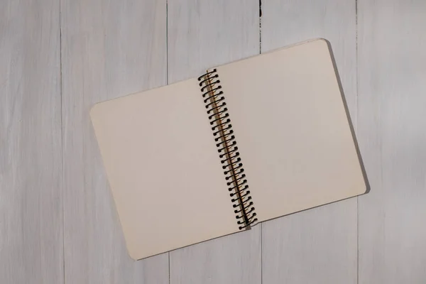 Üst görünümü kaydetmek için yer ile Craft dizüstü bilgisayar