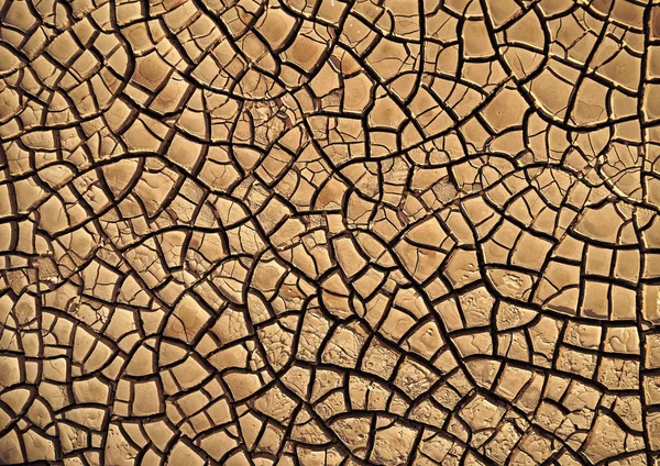 Wüstenluftbild. Schöne Risse im Boden. — Stockfoto