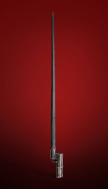 Rus Mosin Tüfek Sistemi 'nin süngüsü. Mosin tüfeğinin süngüsü kırmızı arka planda..