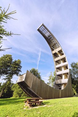 Gözetleme Kulesi. Birzhai bölgesel park. Litvanya.