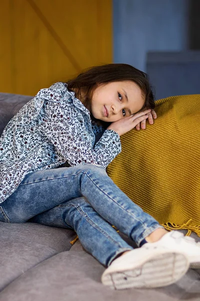 Teenage Girl Long Hair Sitting Comfortable Sofa Resting School Home — Stock Photo, Image