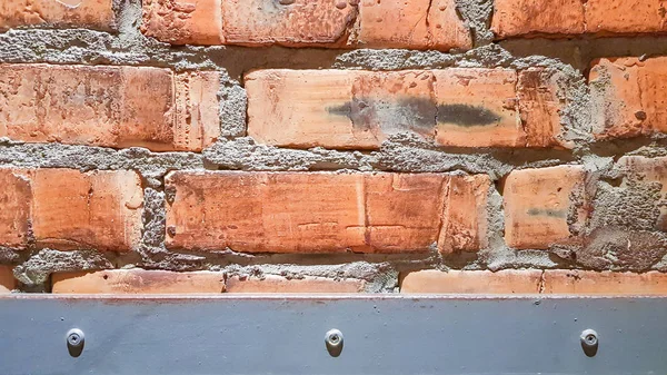 Fondo de pared de ladrillo vintage. El ladrillo de arcilla roja es hermoso, fuerte, adecuado para la decoración como una pared popular, utilizado como imagen de fondo . —  Fotos de Stock
