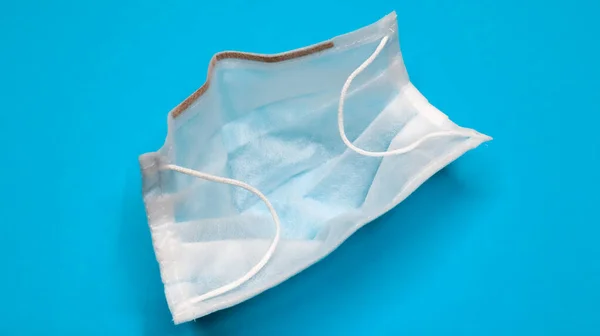 Lagers Engångs Kirurgisk Ansiktsmask Med Gummigrepp Som Täcker Mun Och — Stockfoto