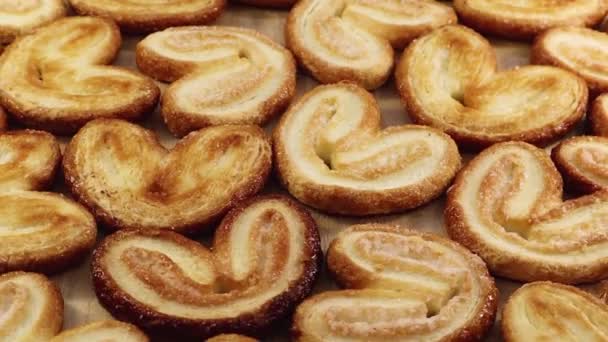 Rotating Close Fresh Palm Puff Pastry Shape Heart French Biscuits — Stock Video