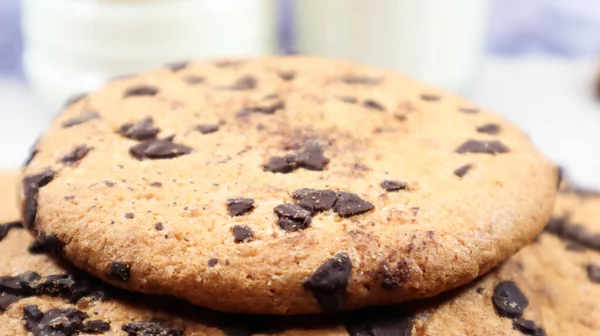 Soft Freshly Baked Chocolate Chip Cookies Gray Marble Kitchen Countertop — Stock Photo, Image