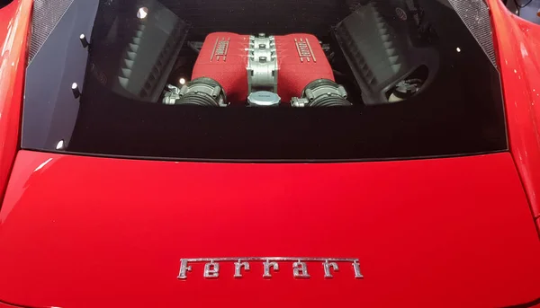 Motor Ferrari Rojo Está Estacionado Coche Tnp Rama Road Primer — Foto de Stock