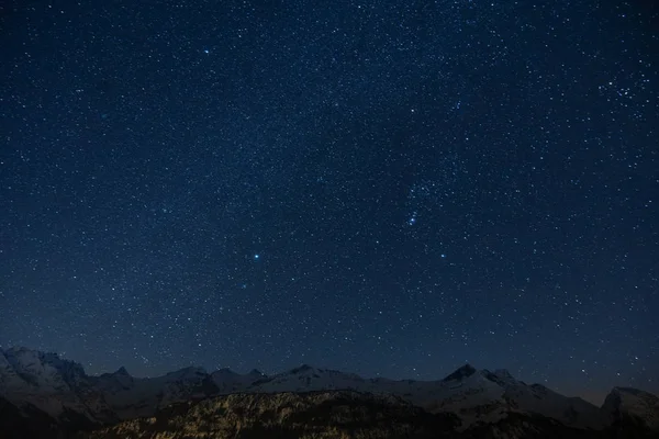 Sternenmeer Ber Schneeberge Beim Bergdorf Hohfluh Winterskigebiet Hasliberg Meiringen Der — Zdjęcie stockowe