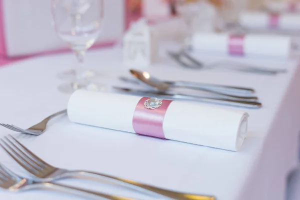 Fancy Tabel Instellen Voor Een Bruiloft Diner — Stockfoto