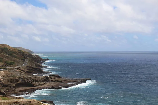 Скелястий Скеля Дорогою Виходить Узбережжя Океану Гонолулу Гаваї — стокове фото