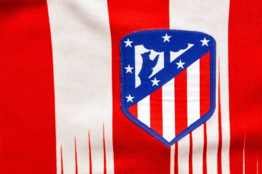 Calgary, Alberta, Kanada. 10 Temmuz 2020. Kulüp Atletico de Madrid forma logolarına yakın.