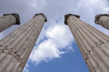 Afrodisias Antik Şehir. (Afrodizyaklar) Tanrıça Afrodit 'e adanmış birçok antik şehrin ortak adı. Afrodizyak denilen şehirlerin en ünlüsü. Karacasu - Aydn, Türkiye