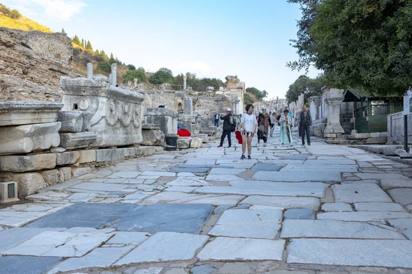 エペソ トルコ 2019年9月25日 ギリシャの遺跡都市エペソの有名な図書館 エフェソス エフェス イズミル トルコ — ストック写真