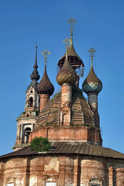 Historyczny Kompleks Kościoła Przyległych Budynków Miejscowości Kurba Yaroslavl Powiat — Zdjęcie stockowe