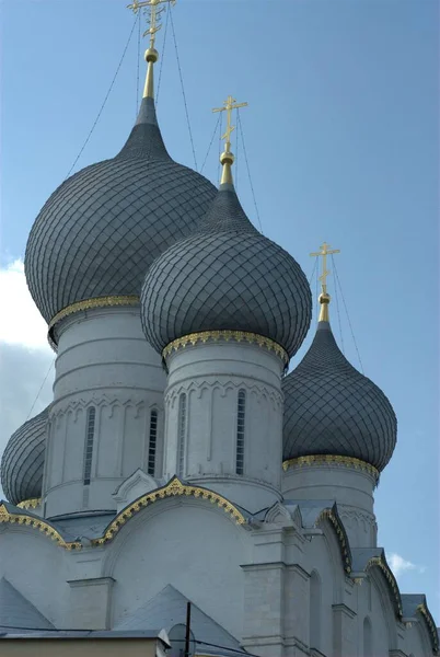 ロシアロストフ大聖堂の写真 古代都市の建築物 — ストック写真