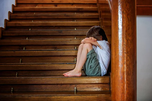 Sad Child Sitting Staircase Big House Concept Bullying Depression Stress — Stock Photo, Image
