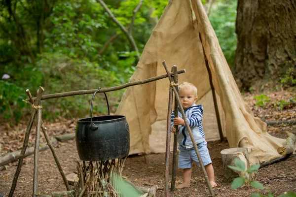 Beautiful Children Siblings Camping Forest Fireplace Tent — Stock Photo, Image