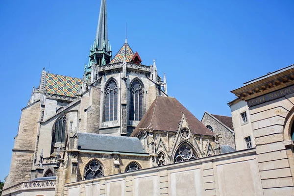 Calles Dijon Con Diferentes Edificios Durante Verano — Foto de Stock