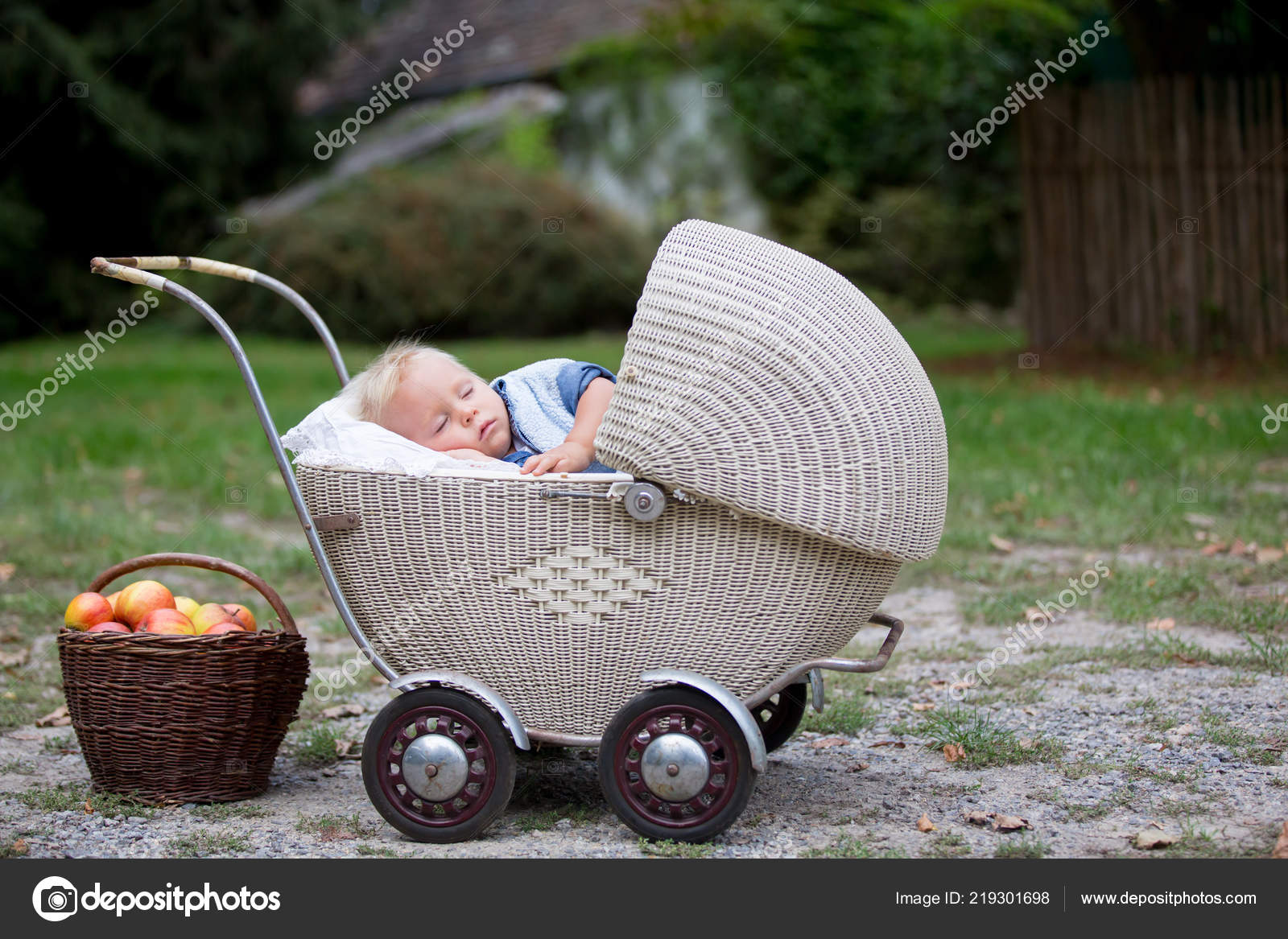 retro stroller