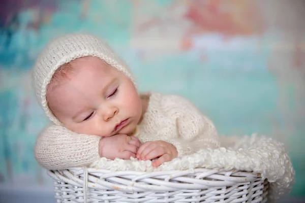Little Cute Baby Boy Dressed Handmade Knitted White Teddy Bear — Stock Photo, Image