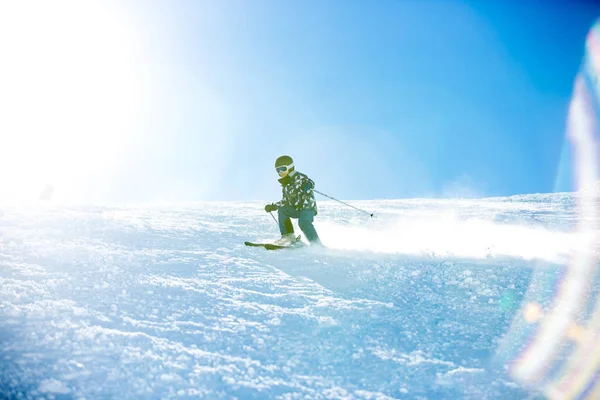 Gelukkige Mensen Kinderen Volwassenen Skiën Een Zonnige Dag Tyrol Bergen — Stockfoto