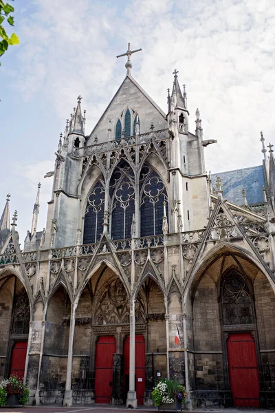Lugar Vernier y Basílica de Saint-Urbain de Troyes (Basílica de — Foto de Stock