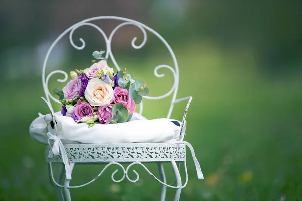 Fresh Bouquet Pins Other Flowers Tied Beige Ribbon Background Armchair  Stock Photo by ©IlyaKvatyura 646337066