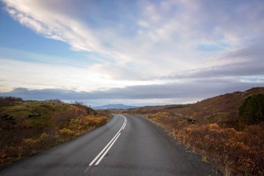 İzlanda yolunun manzarası ve beatuiful areal vie