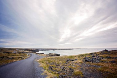 İzlanda 'daki Snaefellsjokull Ulusal Parkı' nda güzel bir doğa var.