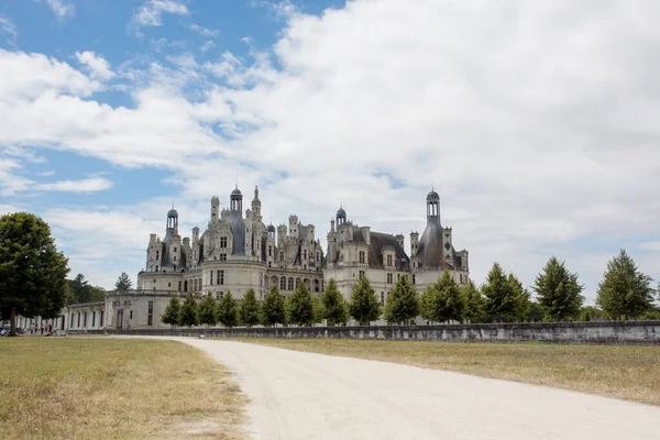 Magestic Chambord Kastély Loire Völgyében Franciaországban Egy Nyári Napon — Stock Fotó