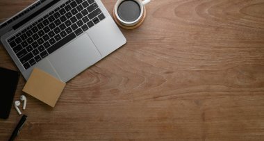 Ofis malzemeleri ile Vintage işyeri