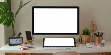 Yaratıcı desginer çalışma alanı