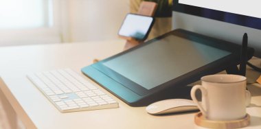 Freelancer'ın konforlu çalışma alanı 