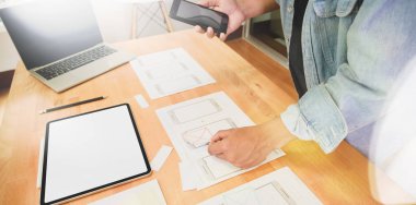 Ui Ux grafik tasarımcı çizim ve planlama uygulaması 