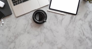 Profesyonel fotoğrafçının yaratıcı işyeri 