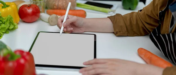 Side View Female Looking Recipe Mock Tablet While Preparing Fresh — Stock Photo, Image