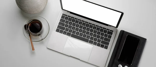 Vista Superior Espaço Trabalho Moderno Simples Com Laptop Mock Agenda — Fotografia de Stock