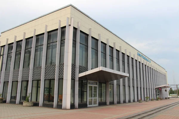 Mostyska-2, Ukrayna - Ağustos, 2017: Tren istasyonu 