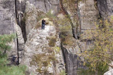 Sakson İsviçre'de kaya tırmanışı