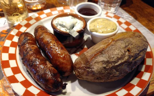 Grilled Andouille Sausage Backed Potato Plate France — ストック写真