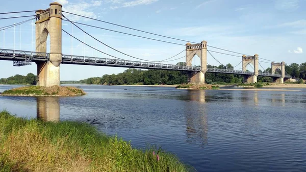 Pont Langeais Puente Sobre Río Loira Francia —  Fotos de Stock